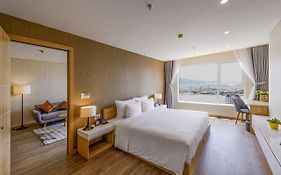 Zen Diamond Suites Hotel